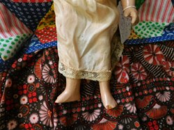 snow white unmarked b